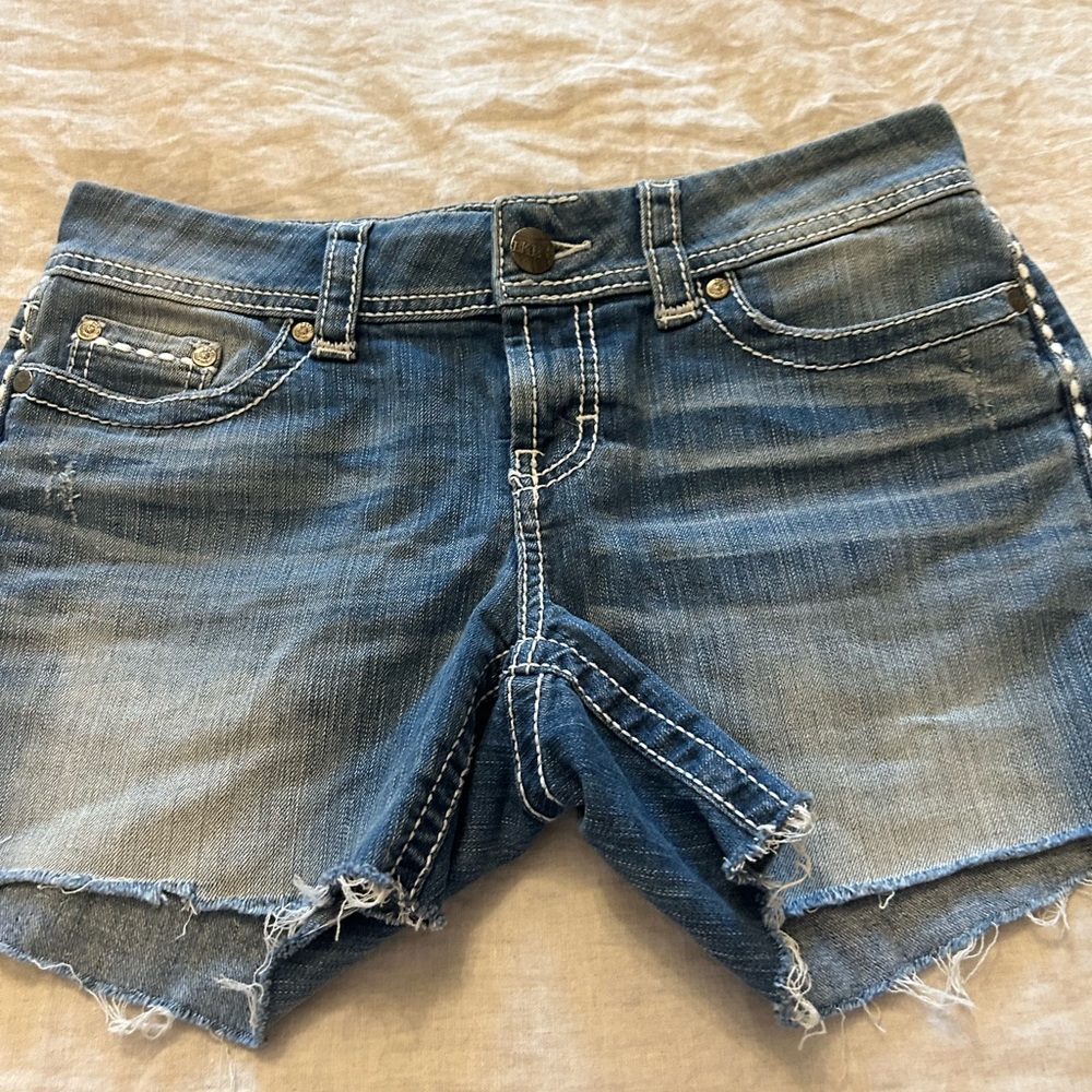 BKE Culture Shorts